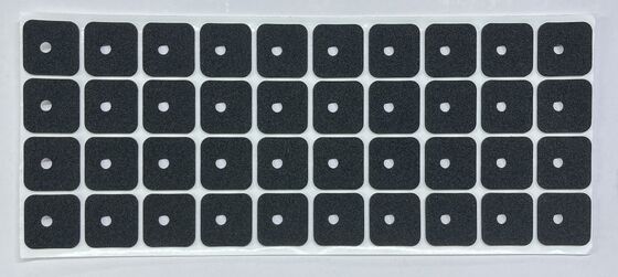 カスタムダイカットブラックEVAフォーム耐衝撃パッド、中央穴付きの丸い正方形、自己粘着電子ガスケット